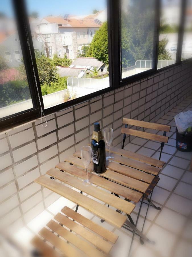 Quarto com 4 camas  OOporto Exterior foto