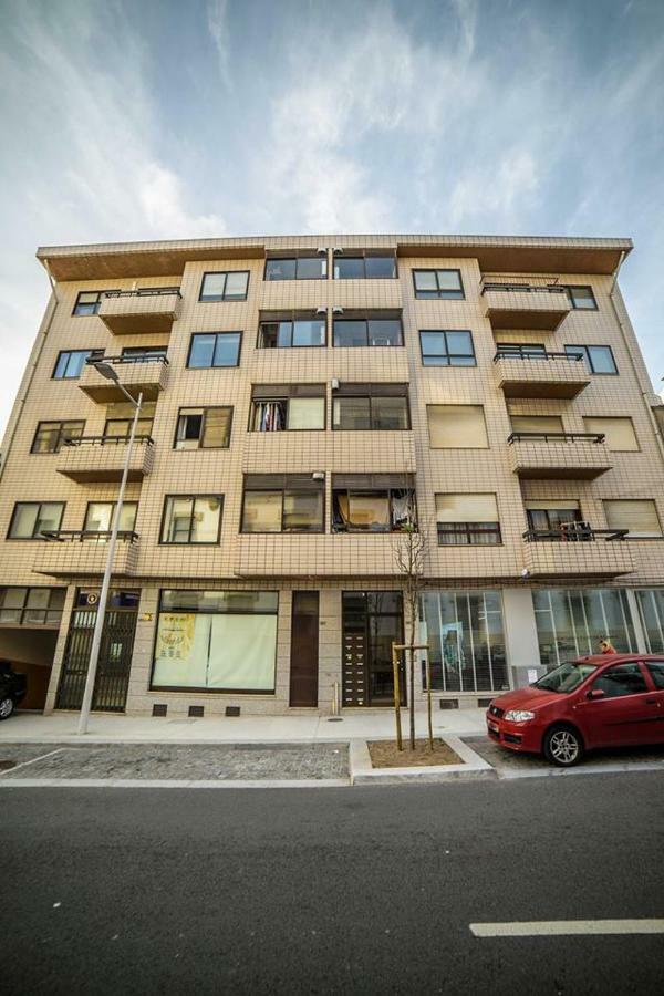 Quarto com 4 camas  OOporto Exterior foto