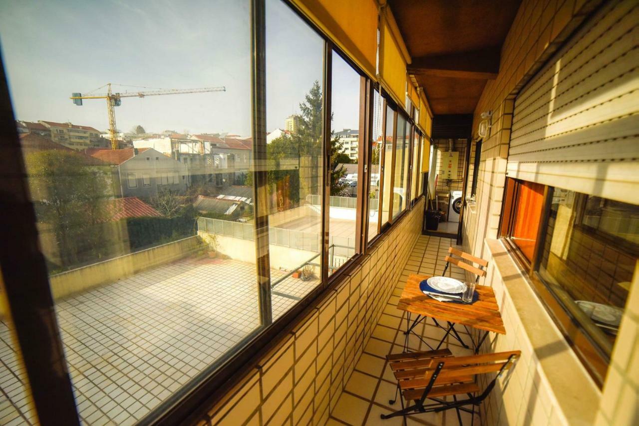 Quarto com 4 camas  OOporto Exterior foto