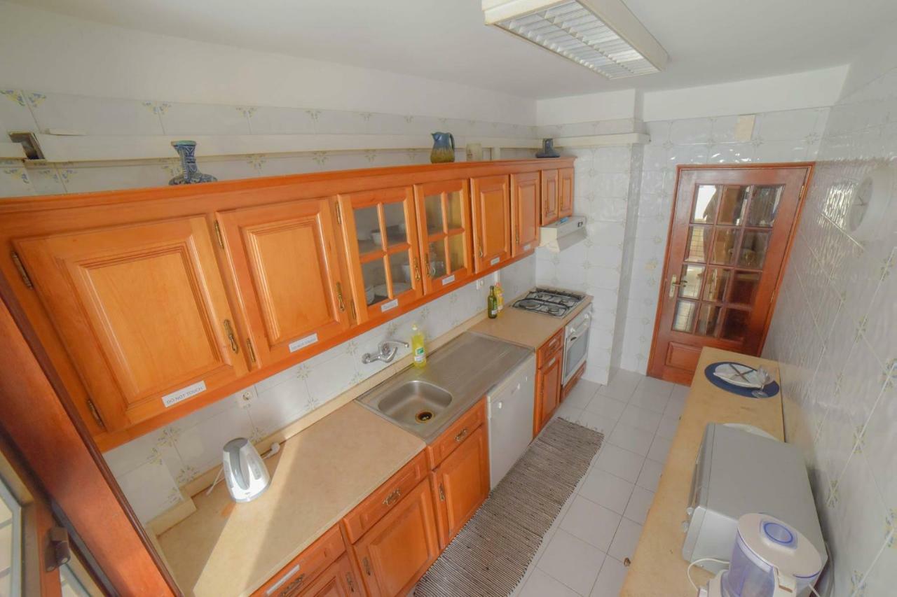 Quarto com 4 camas  OOporto Exterior foto